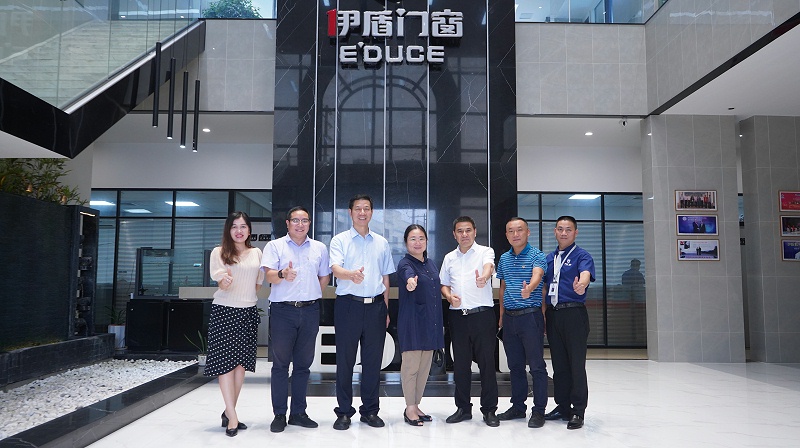 眾科聯走進伊盾門窗，就工業4.0數智化時代共謀發展進行探討交流！