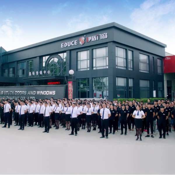 眾志成城，抗擊疫情！伊盾門窗董事長張龍偉積極為疫情奔走獻(xiàn)愛心！