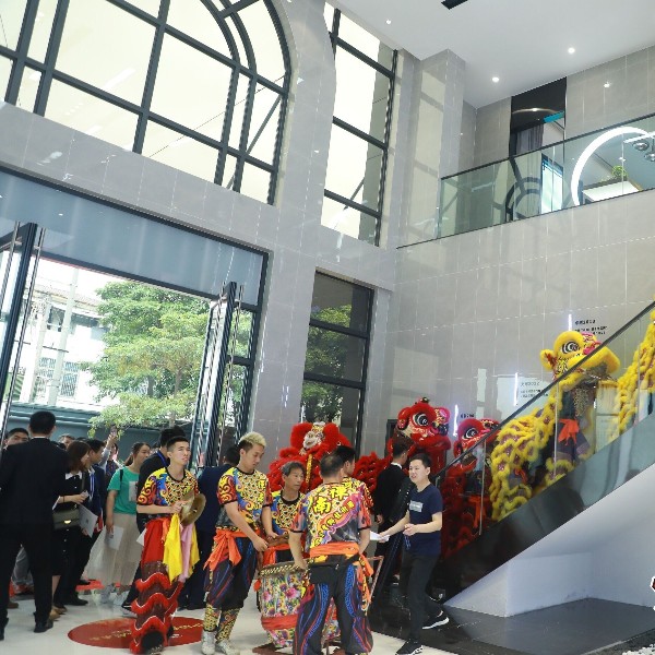 安全門窗哪家好？當屬伊盾門窗制造！