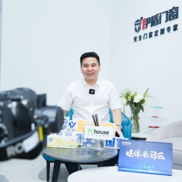 2022中國建博會(huì)丨伊盾展廳人氣火爆 捷報(bào)頻傳！